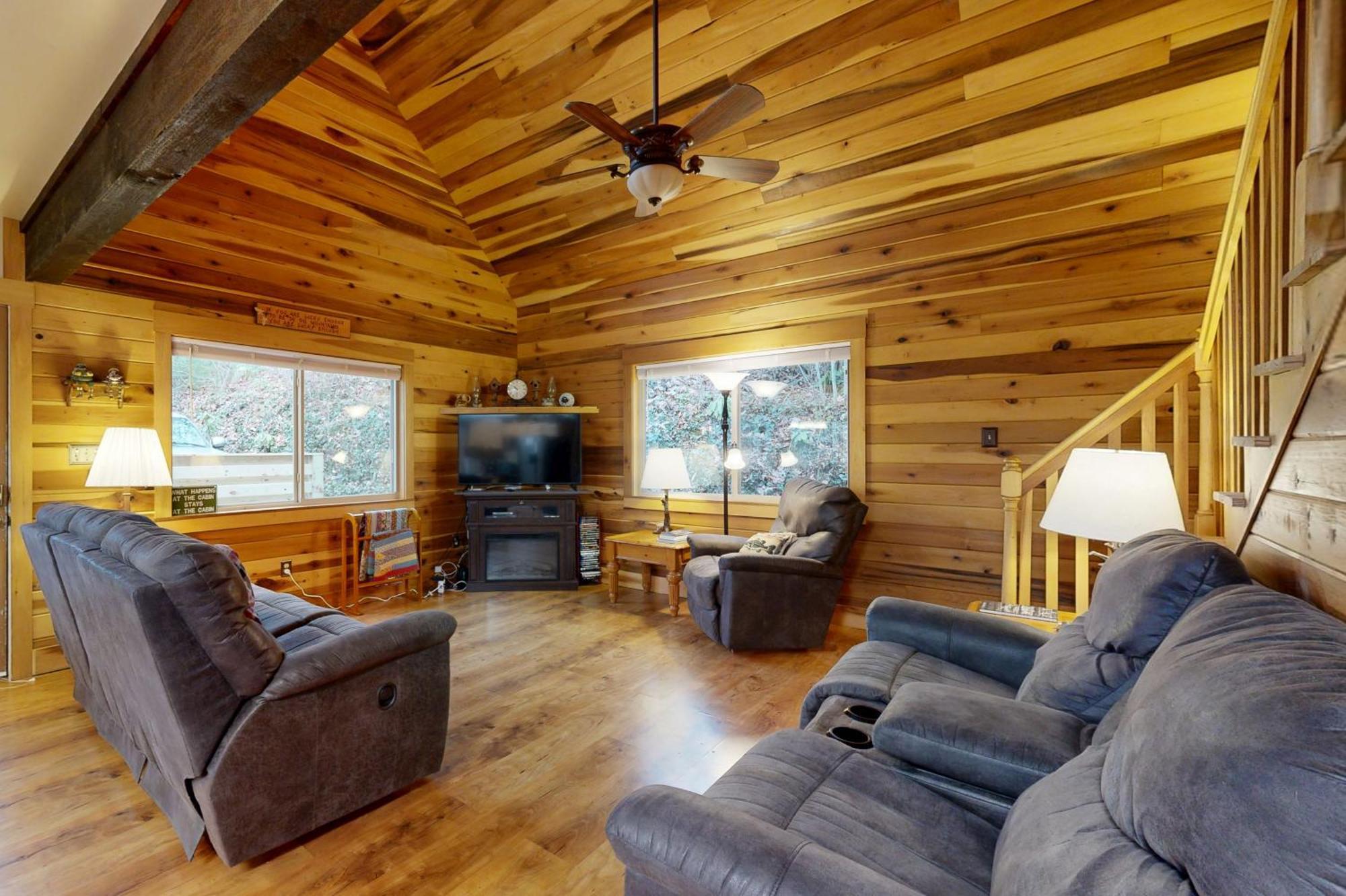 2 Bed 2 Bath Vacation Home In Whittier V ภายนอก รูปภาพ