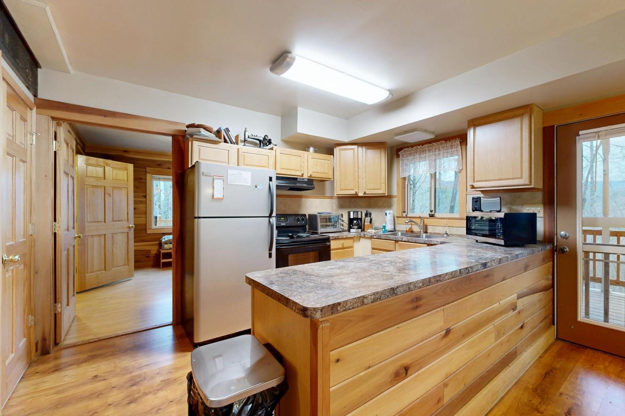 2 Bed 2 Bath Vacation Home In Whittier V ภายนอก รูปภาพ